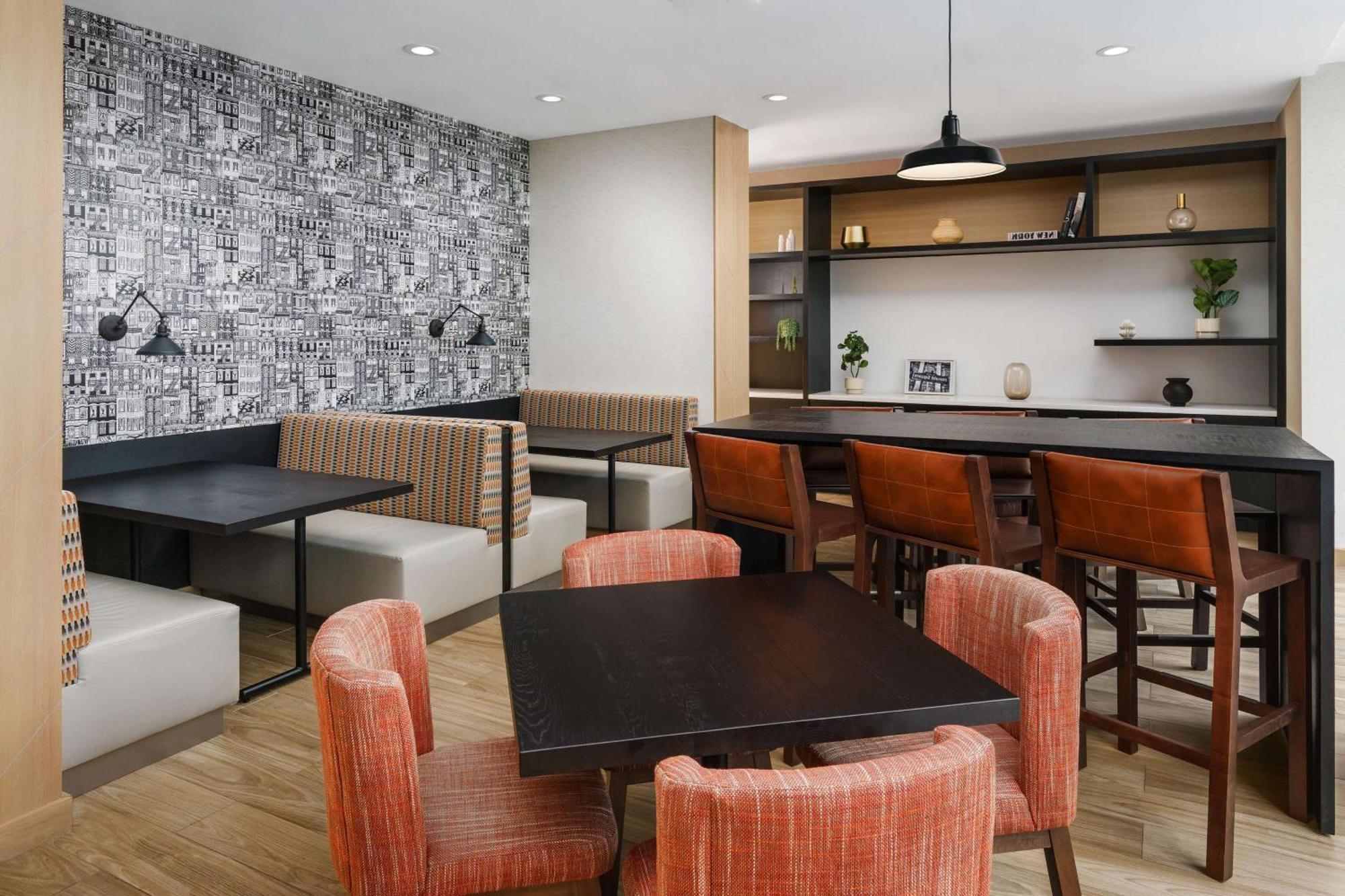 Hampton Inn Manhattan-35Th St Empire State Bldg Ню Йорк Екстериор снимка